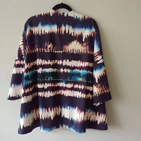 Lucy Activewear Unhindered Wrap Multi Fire Dance - Picture 8 of 15